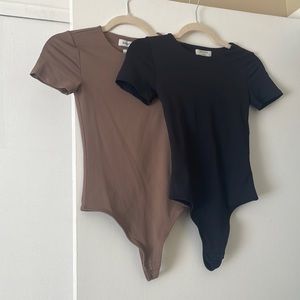 Aritzia Contour Crew Shortsleeve Bodysuit
